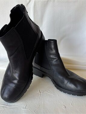 Black Leather Chelsea Ankle Boots - Women's